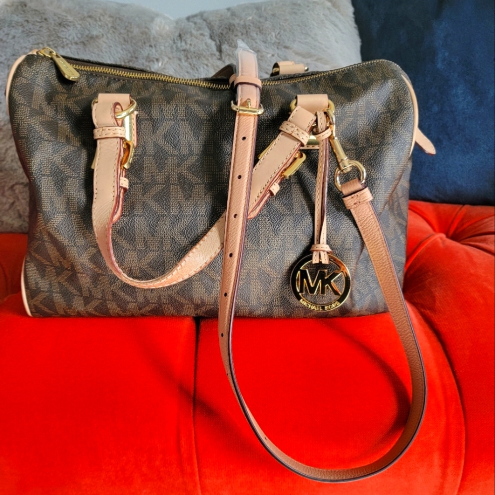 Michael Kors Signature Shoulder/Duffle Bag